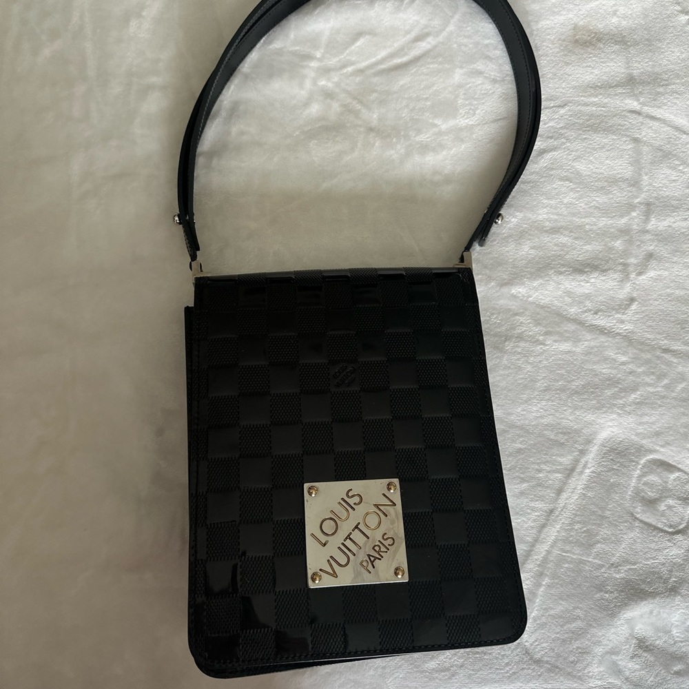 LOUIS VUITTON
Limited Edition Black Damier Vernis Cabaret Tall Shoulder Bag
